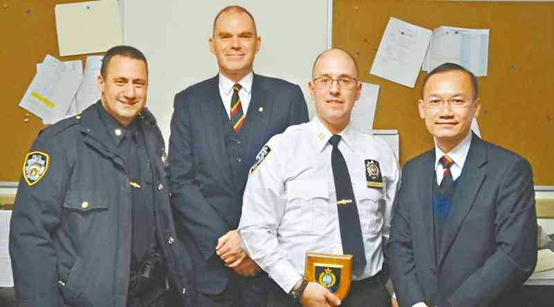 Ssp Ho And Cip Wilson Call At The Auxiliary Police In New York