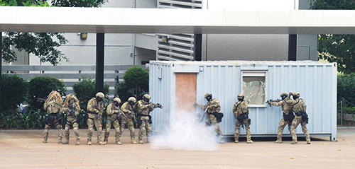 The Police College marked its 10th Anniversary with an open day that attracted about 7,000 visitors to its campus.
